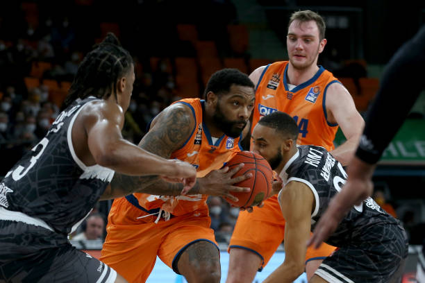 焦点对决中 焦点对决中