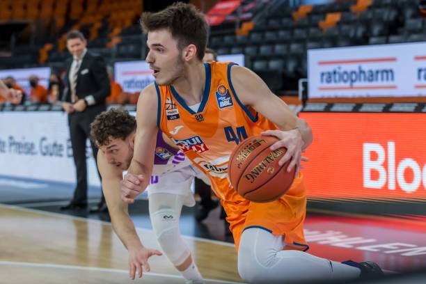 的精准配合 的精准配合