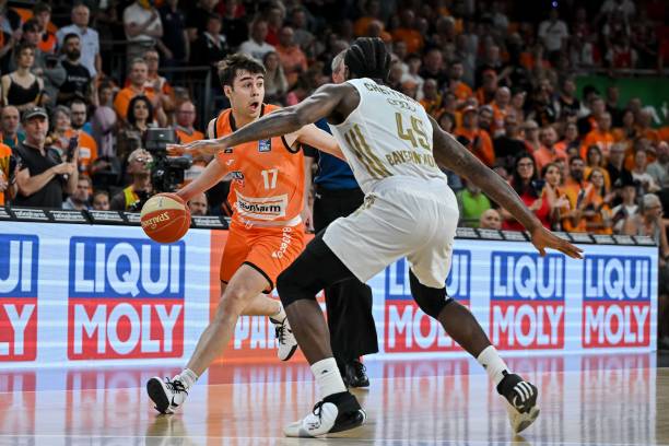 力的新秀组 力的新秀组